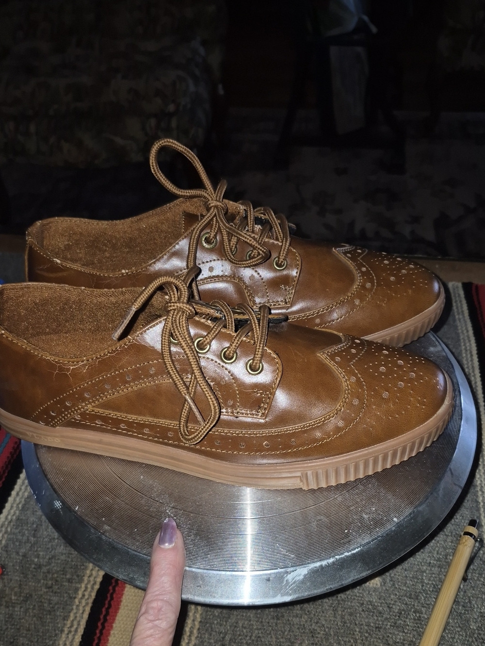 Vlado oxford brogue Wingtips Sz.8.5. LaceUp VeganLeather . Classic Style.(1171sh